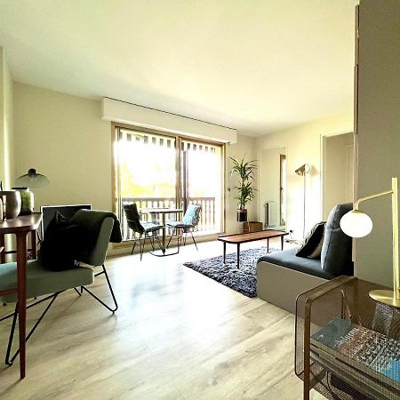 Beau Studio Terrasse Vue Jardin - A 2 Pas De La Mer Довиль Экстерьер фото