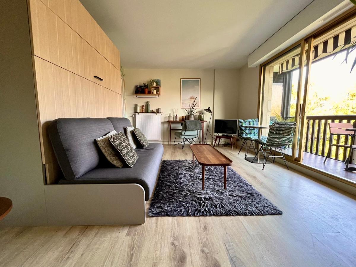 Beau Studio Terrasse Vue Jardin - A 2 Pas De La Mer Довиль Экстерьер фото